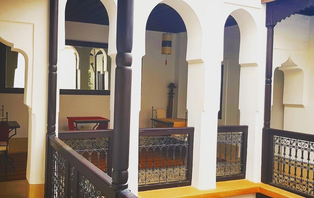 Riad Les 5 Soeurs Marrakesh Buitenkant foto